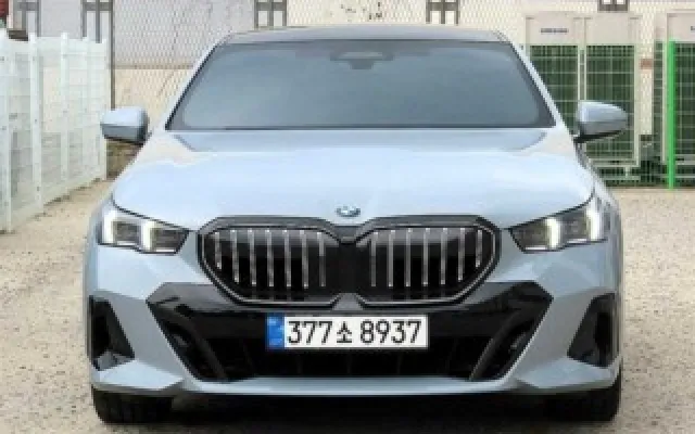 인천중고차할부 5시리즈 (G60) 530i xDrive 매물 사진 12 - 2025/04 16,766km